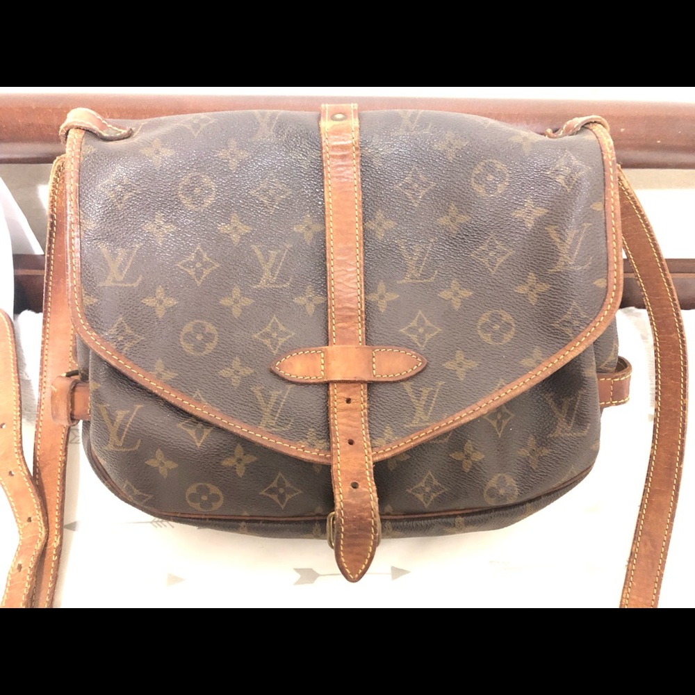 LV Saumur 30